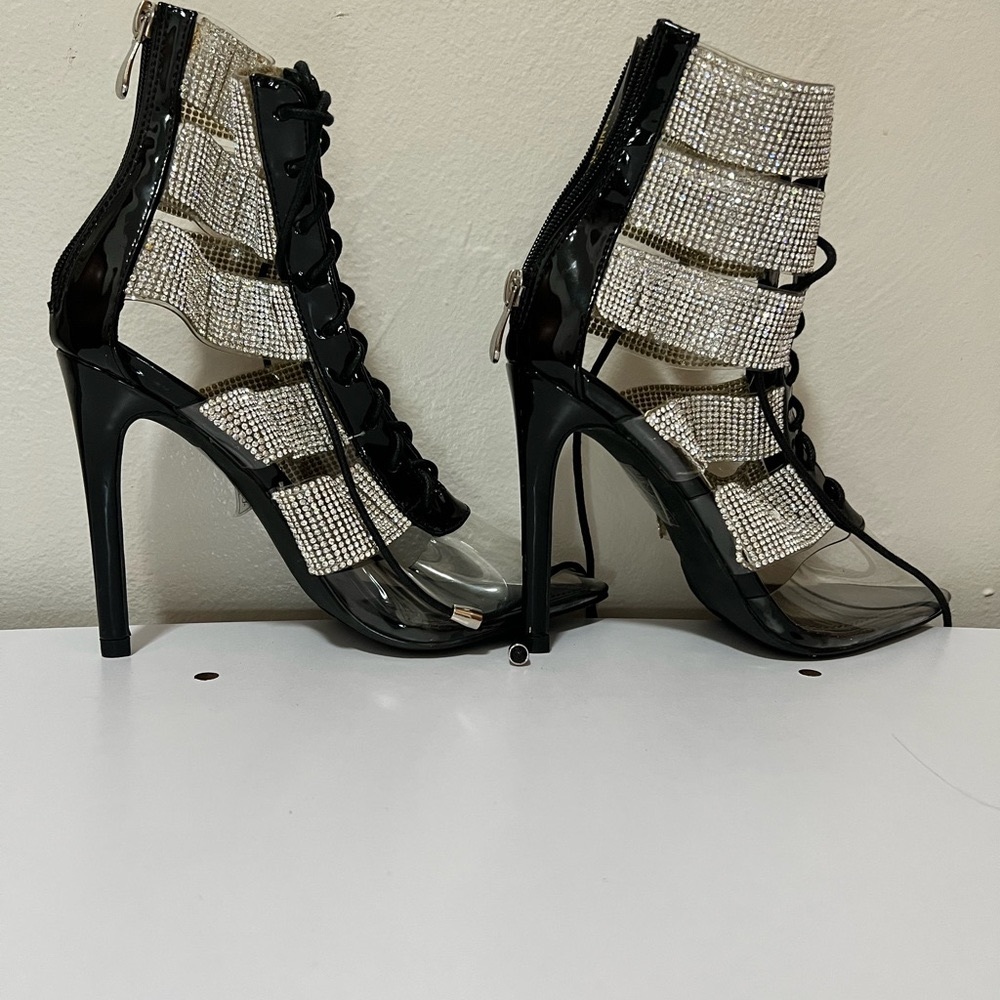 Long stiletto heals